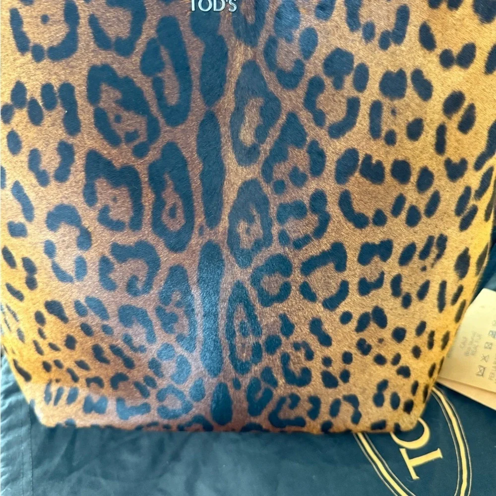 RARE NWOT TOD'S Leopard Print Calf Hair Shoulder Bag